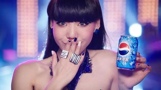 eb85f524-8513-48ff-b9fb-2490e67e207d.jpg eb85f524-8513-48ff-b9fb-2490e67e207d.jpg